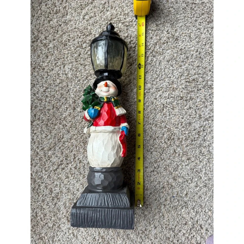 Christmas Snowman‎ streetlight Lamp Post Decor Light Up Festive Tabletop Accent